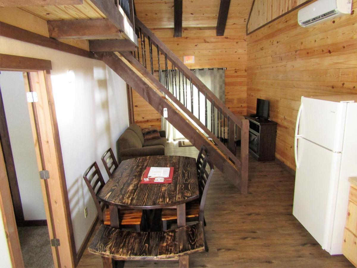 Freedom Ridge Cabins Hill City Zewnętrze zdjęcie